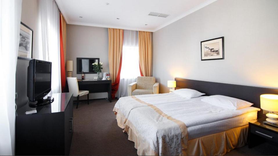 Optima Kropyvnytskyi Hotel Εξωτερικό φωτογραφία