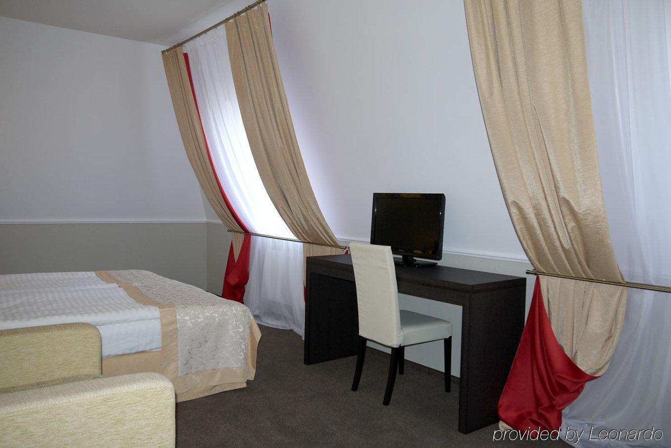 Optima Kropyvnytskyi Hotel Δωμάτιο φωτογραφία