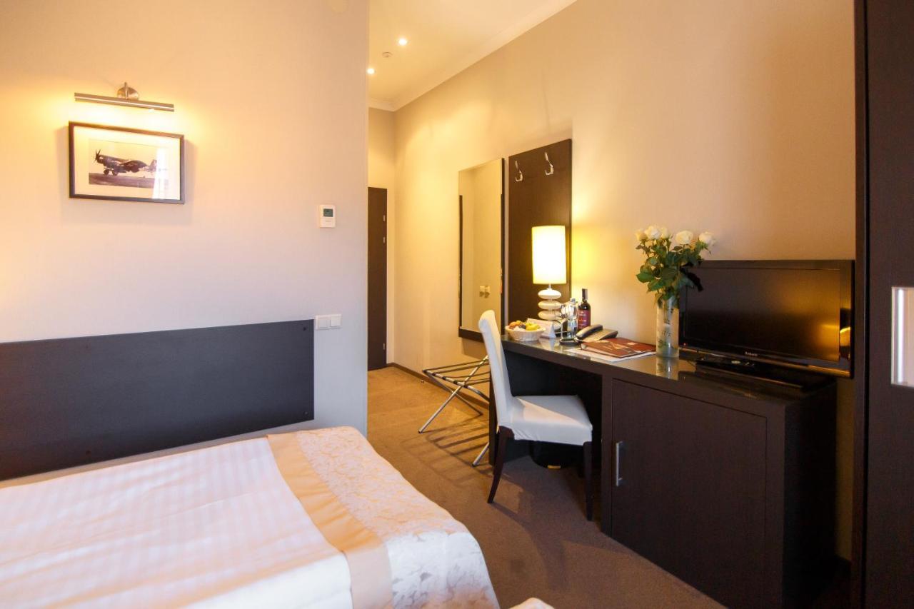 Optima Kropyvnytskyi Hotel Εξωτερικό φωτογραφία