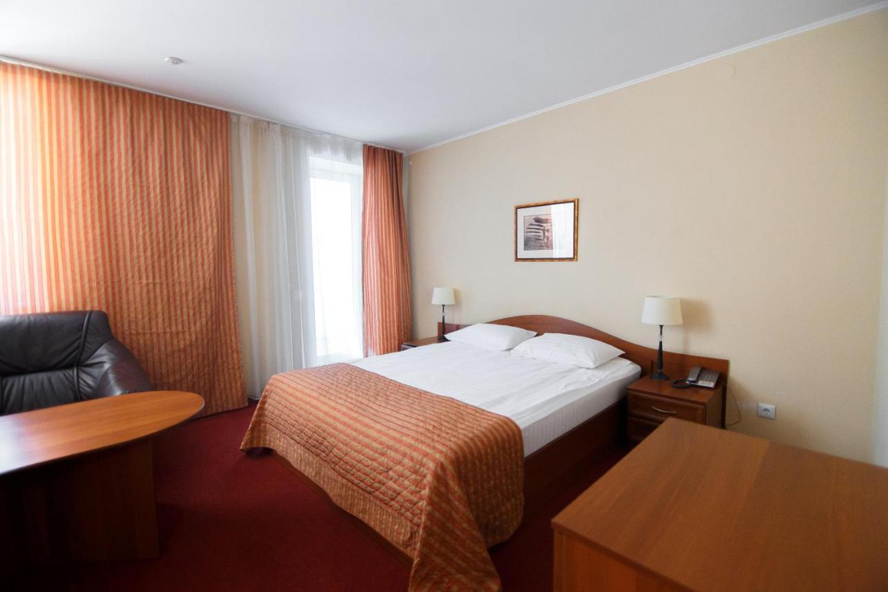 Optima Kropyvnytskyi Hotel Εξωτερικό φωτογραφία