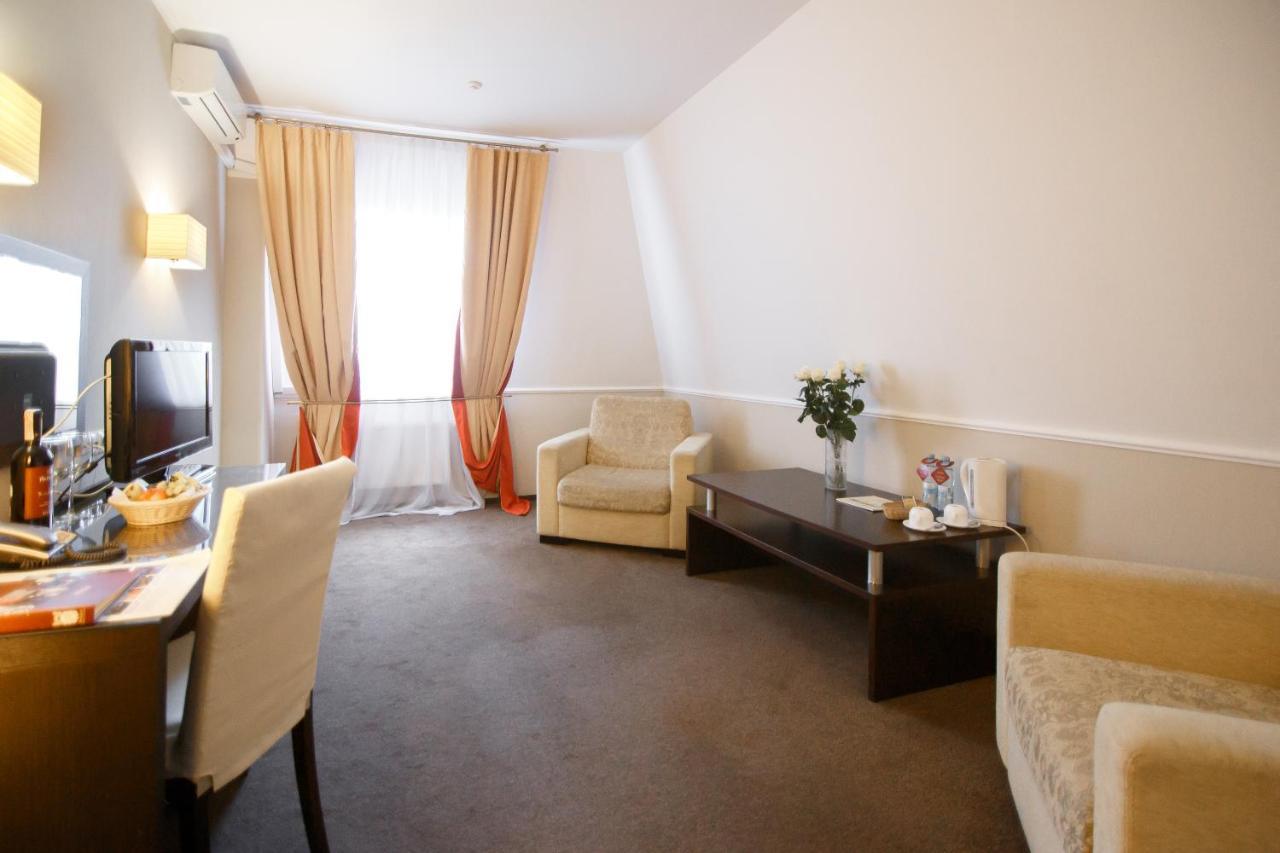 Optima Kropyvnytskyi Hotel Εξωτερικό φωτογραφία