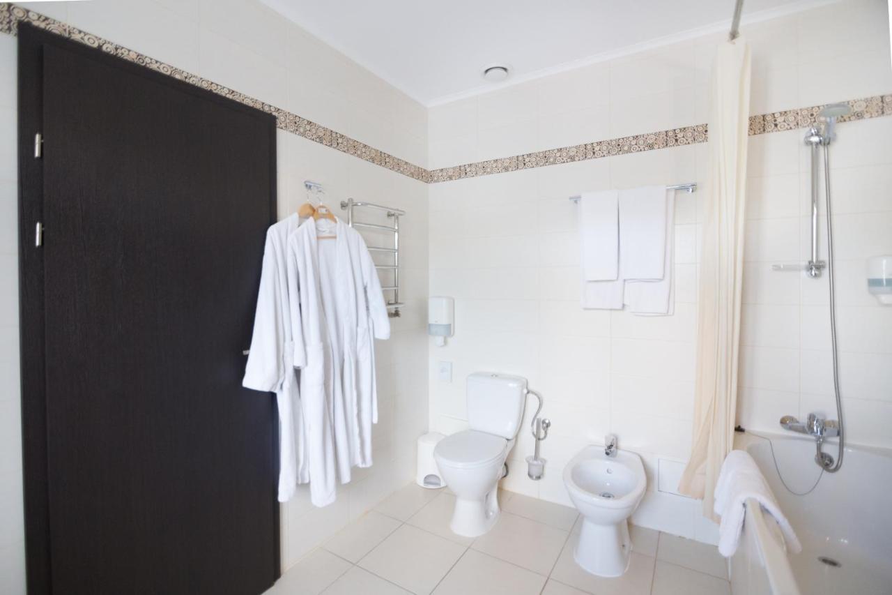 Optima Kropyvnytskyi Hotel Εξωτερικό φωτογραφία